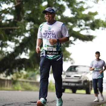 Runner Photo 8121720