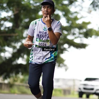 Runner Photo 8121732