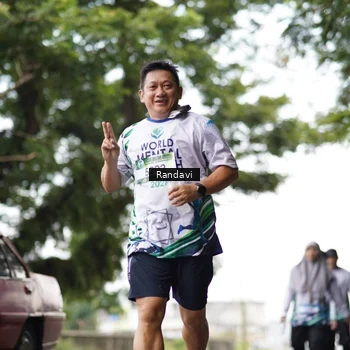 Runner Photo 8121778