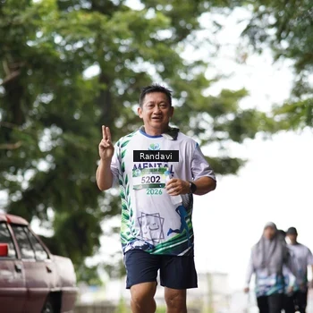 Runner Photo 8121779