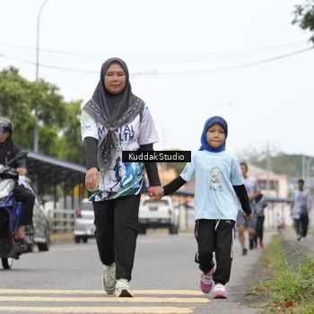 Runner Photo 8121796