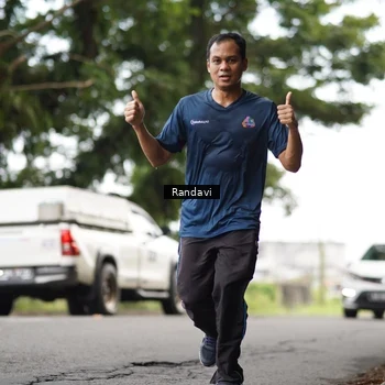 Runner Photo 8121850