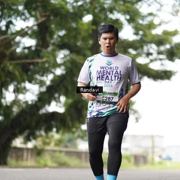 Runner Photo 8121856