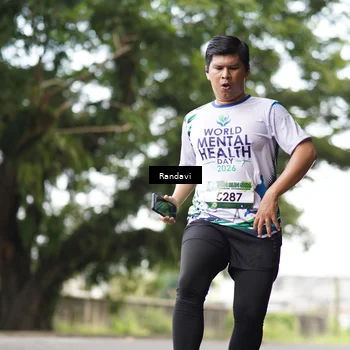 Runner Photo 8121863
