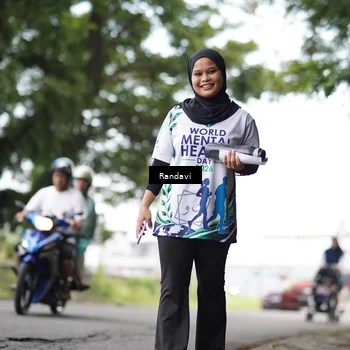 Runner Photo 8121899