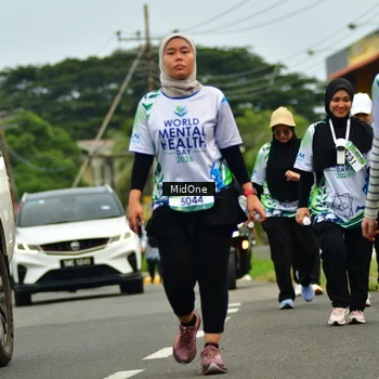 Runner Photo 8121900