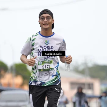 Runner Photo 8121958