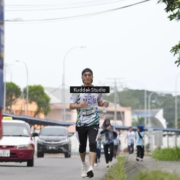 Runner Photo 8121979
