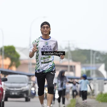 Runner Photo 8121984