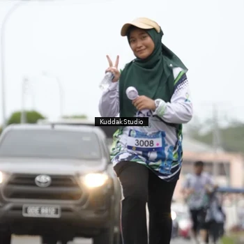 Runner Photo 8122062