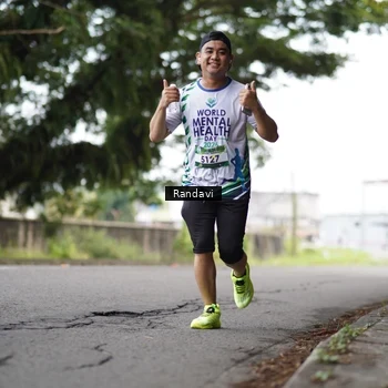 Runner Photo 8122296