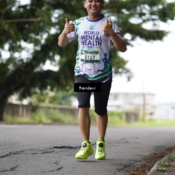 Runner Photo 8122299