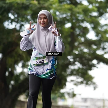 Runner Photo 8122305