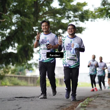 Runner Photo 8122330