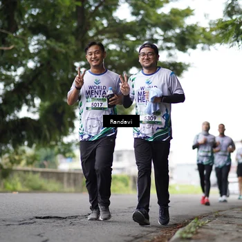 Runner Photo 8122333