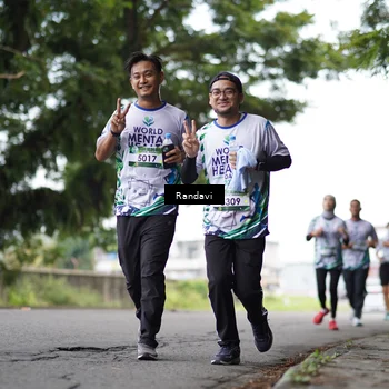 Runner Photo 8122335