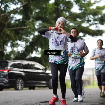 Runner Photo 8122344