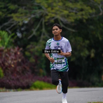 Runner Photo 8122431