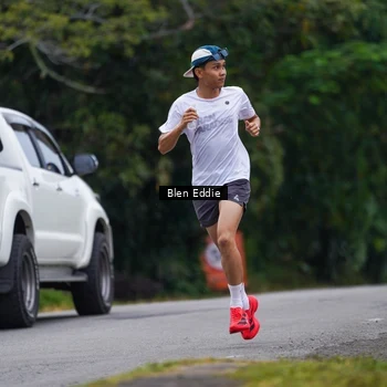Runner Photo 8122458