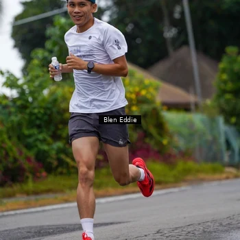 Runner Photo 8122475