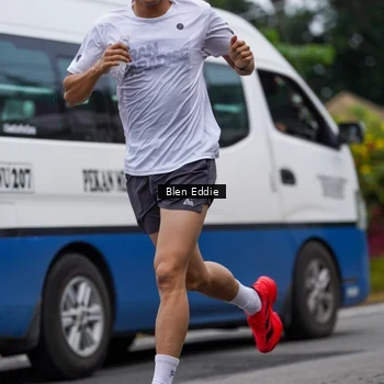 Runner Photo 8122479