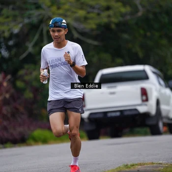 Runner Photo 8122490