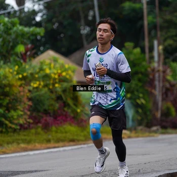 Runner Photo 8122537