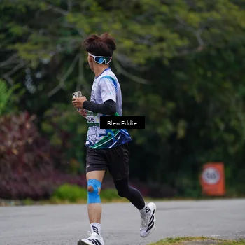 Runner Photo 8122545
