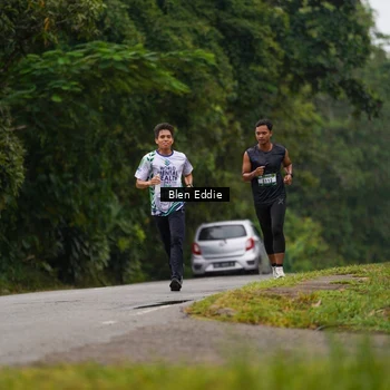 Runner Photo 8122555