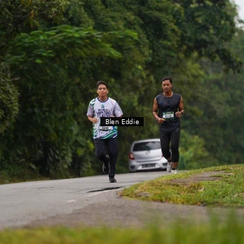 Runner Photo 8122562