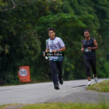Runner Photo 8122575