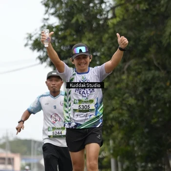 Runner Photo 8122593