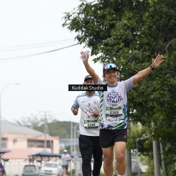 Runner Photo 8122624