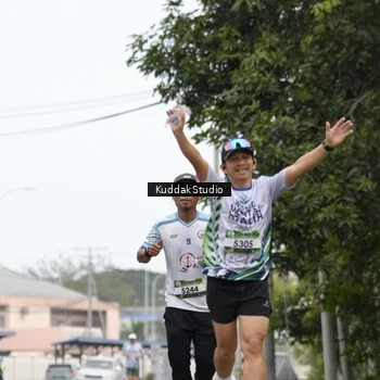 Runner Photo 8122625