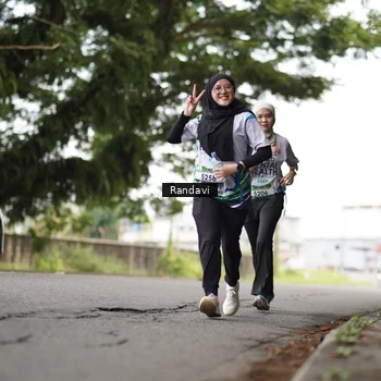 Runner Photo 8122659