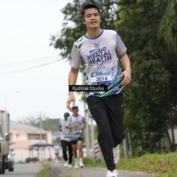 Runner Photo 8122661