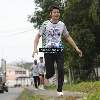 Runner Photo 8122666