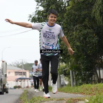 Runner Photo 8122675