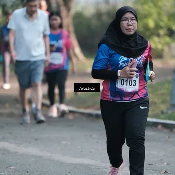 Runner Photo 8122714