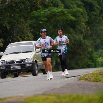 Runner Photo 8122750