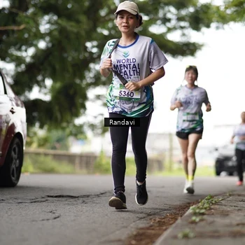 Runner Photo 8122763
