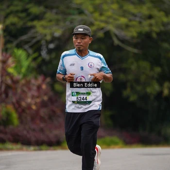 Runner Photo 8122787