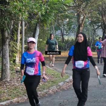 Runner Photo 8122792