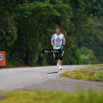 Runner Photo 8122840