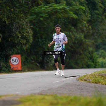 Runner Photo 8122843