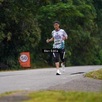Runner Photo 8122846