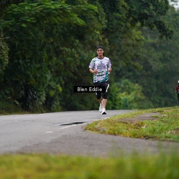 Runner Photo 8122848
