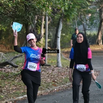 Runner Photo 8122855