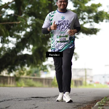 Runner Photo 8122865