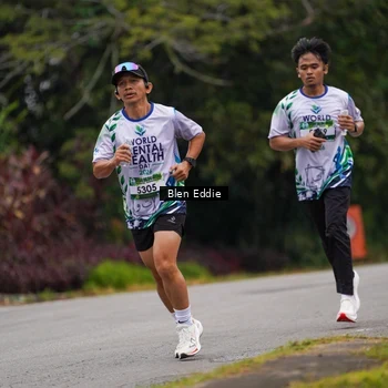 Runner Photo 8122944